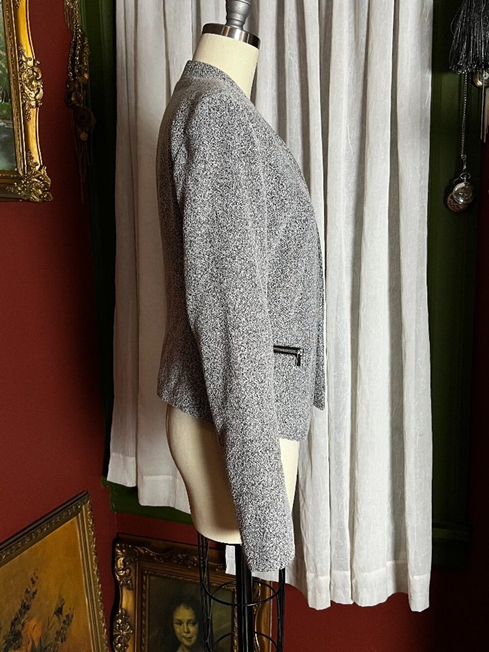 Silver Sharp Blazer - Picture 2 of 9